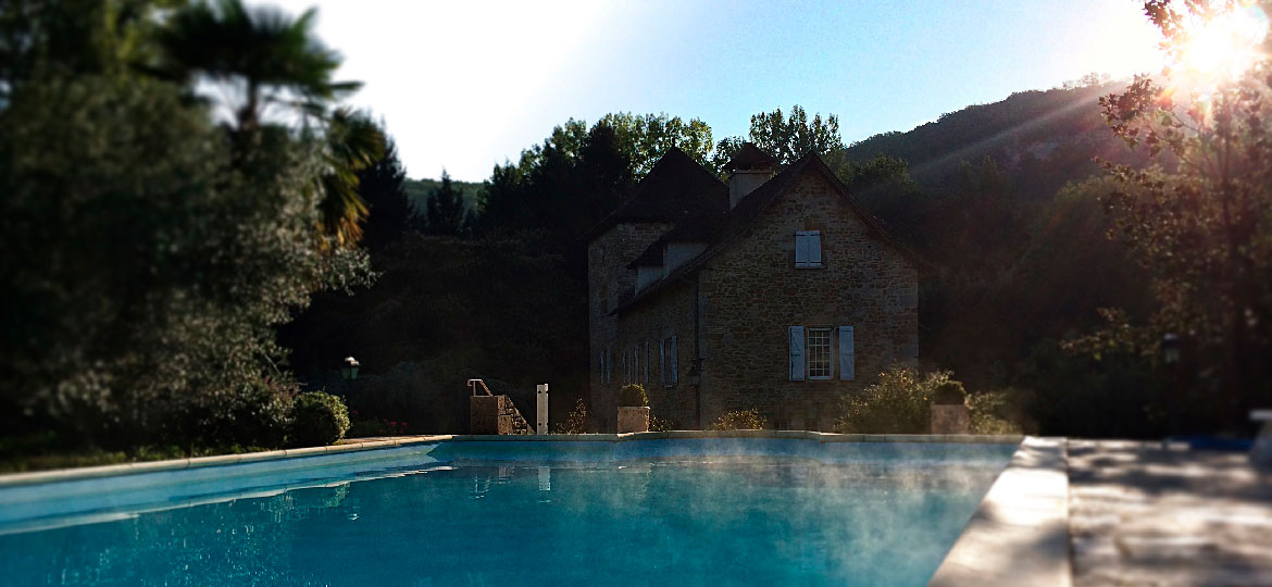 L'espace piscine du Moulin du Boisset